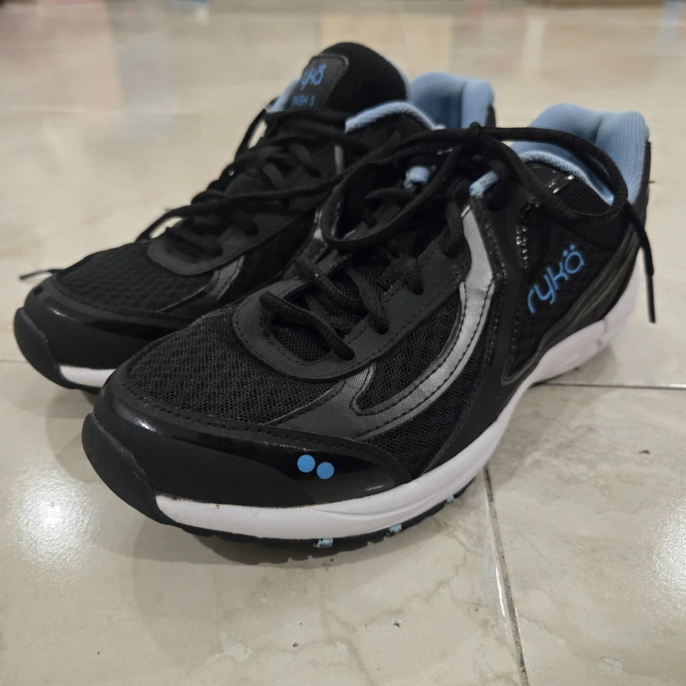 Ryka Dash 3 Women’s Size 7 Walking Athletic Sneakers Black Blue